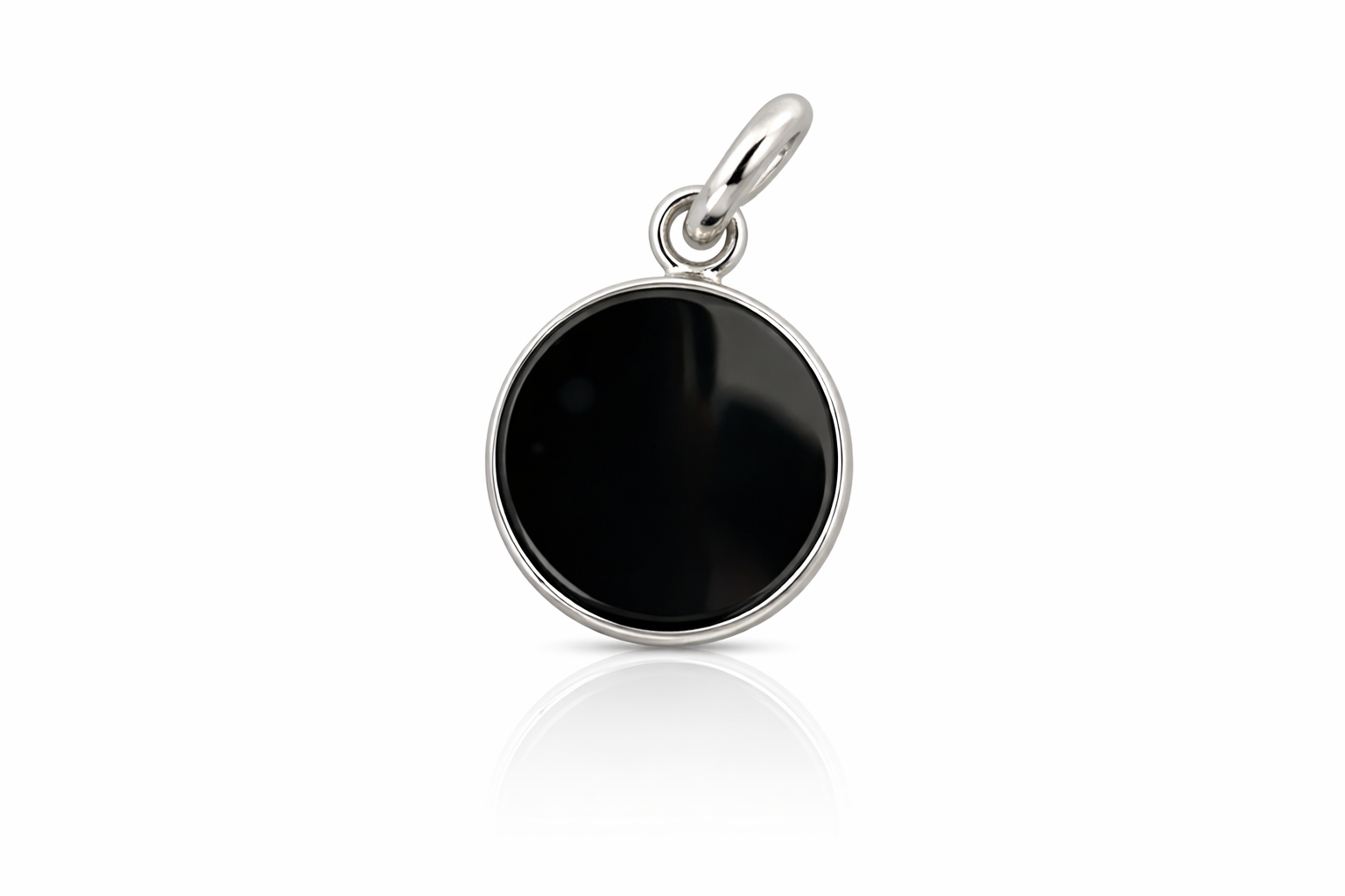Eternal Eclipse Onyx Pendant – Silver Minimal Charm