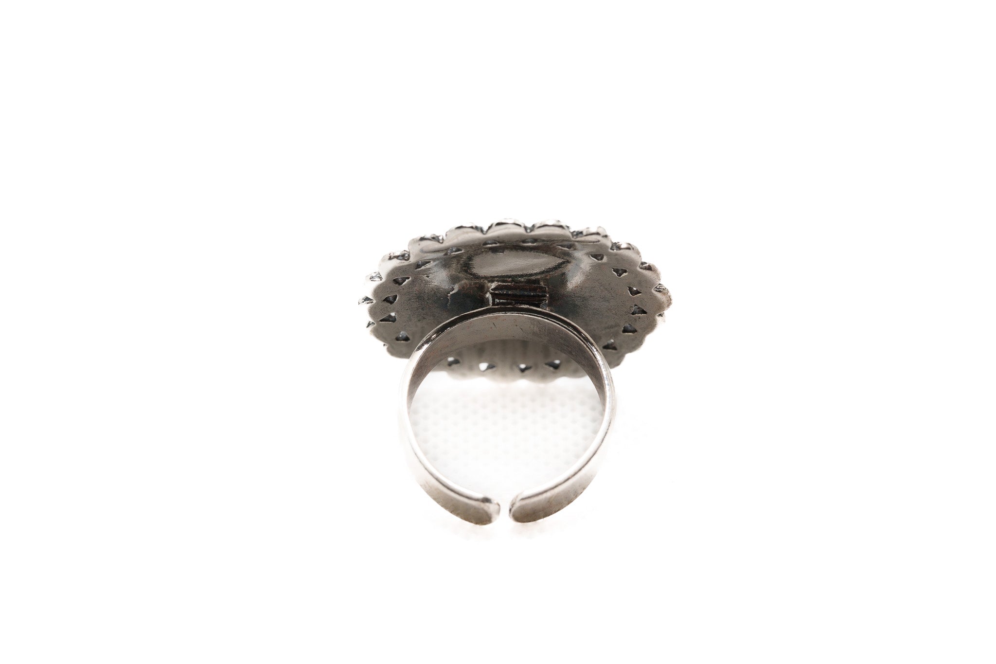 Royal Calligraphy Halo Ring