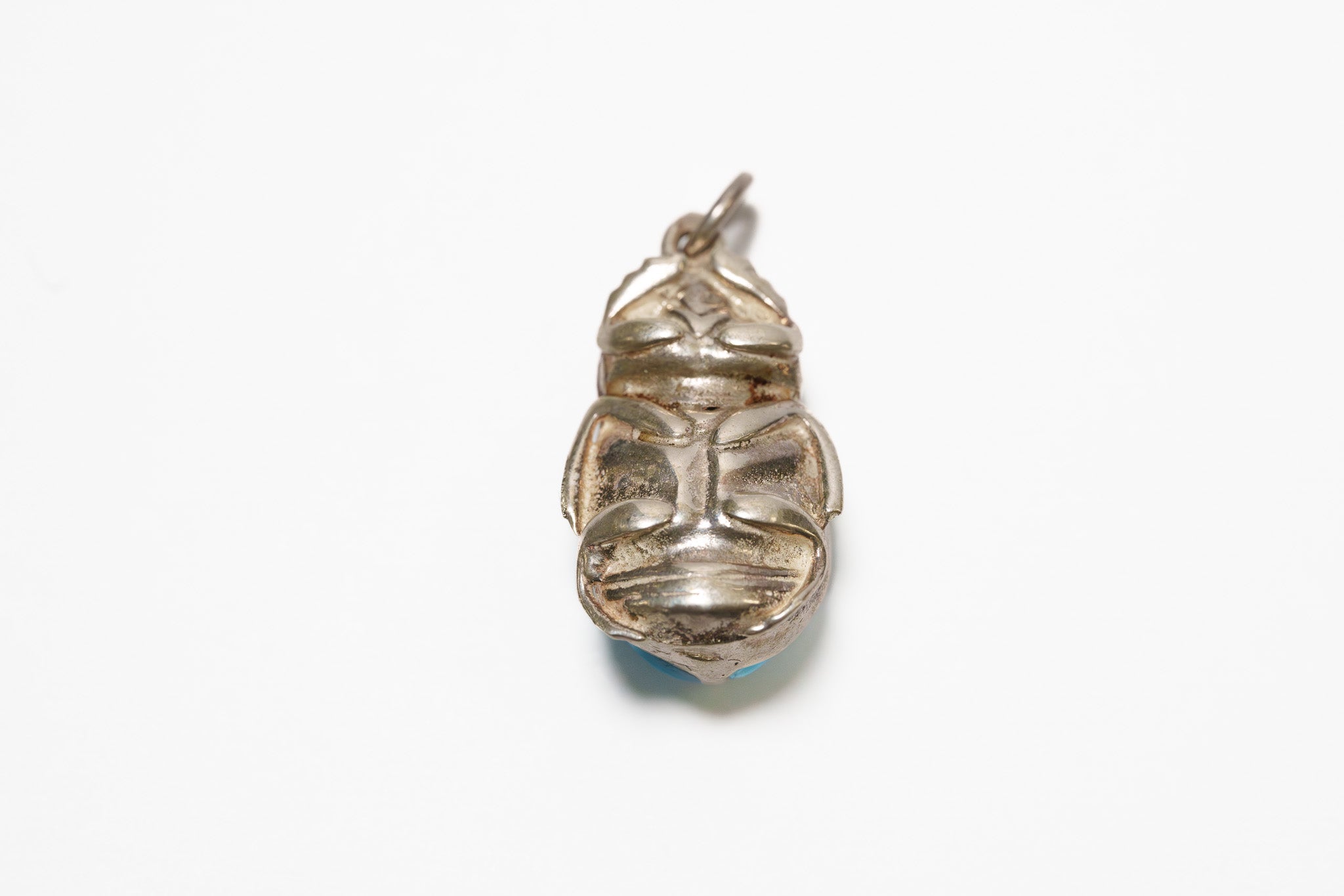 Scareb Pendant