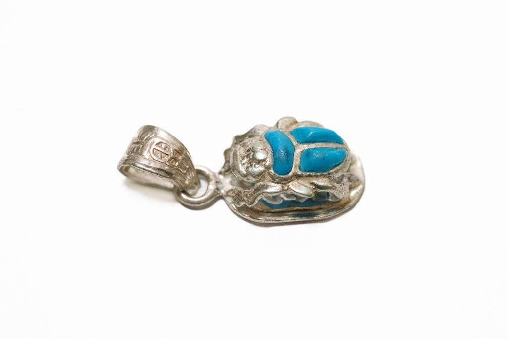 Scareb Pendent