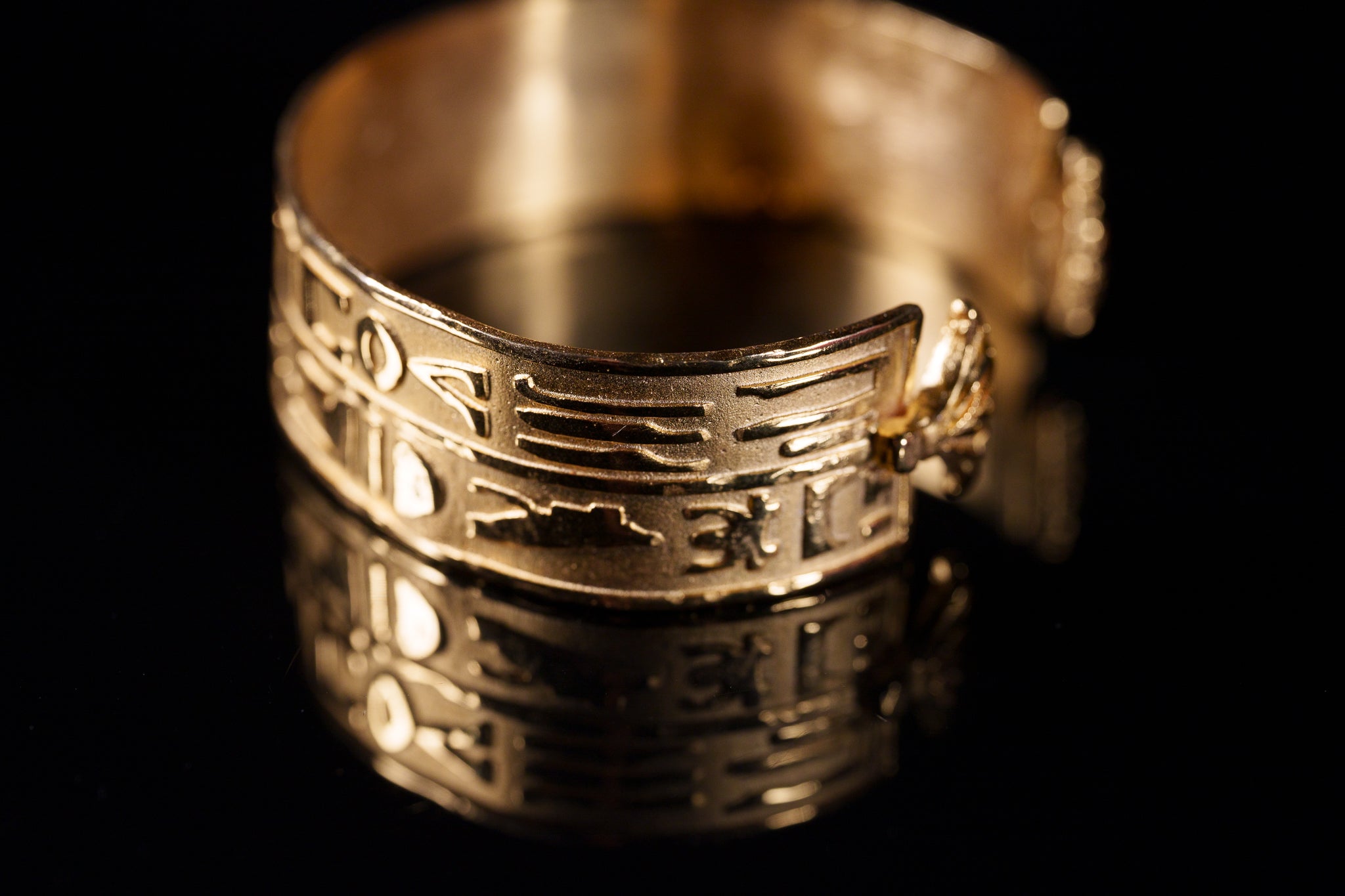 Gold Plated Egyptian Hiroglyphs Braclet