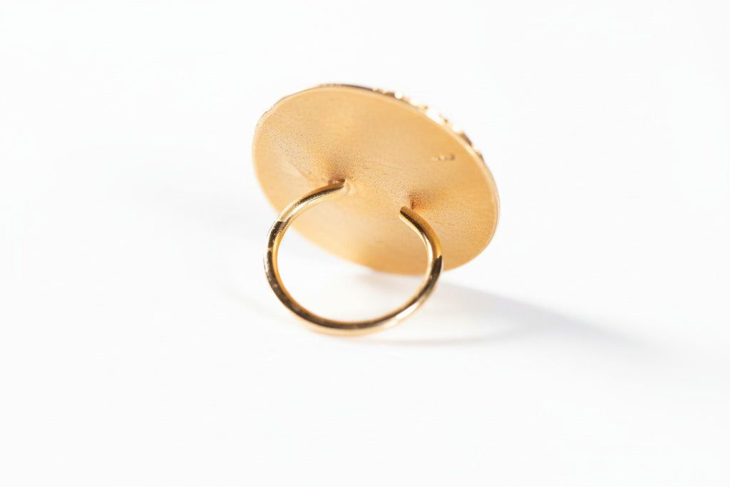 Gold Scareb Ring